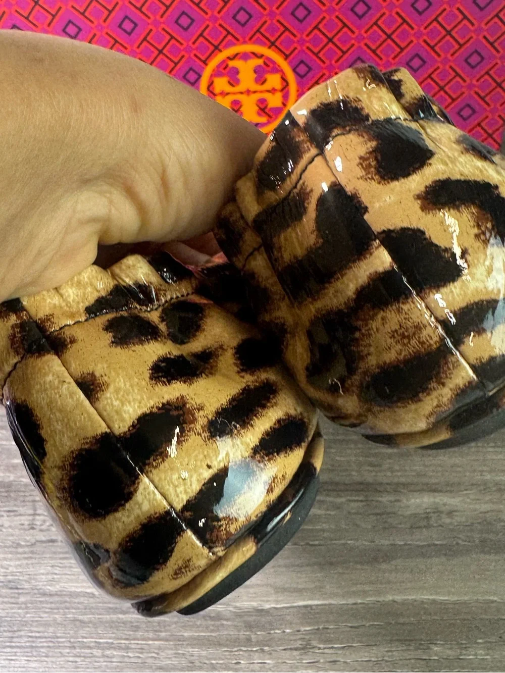 Tory Burch Patent Leather Leopard Print Travel Ballet Flats Sz 9 RARE $258